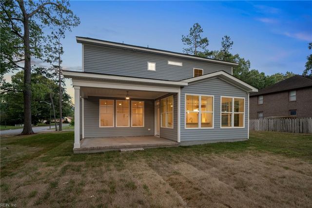 933 Stockbridge DR, Virginia Beach, VA 23464