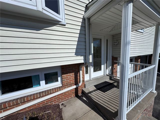 1027 Middle Rd, Shaler, PA 15116