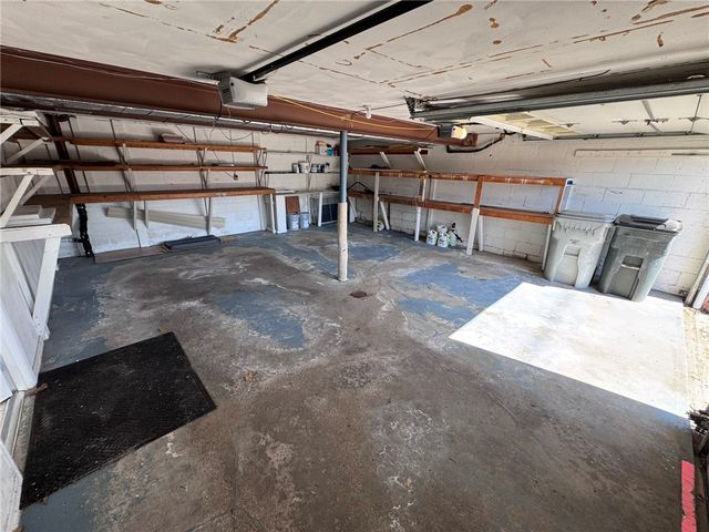 1027 Middle Rd, Shaler, PA 15116