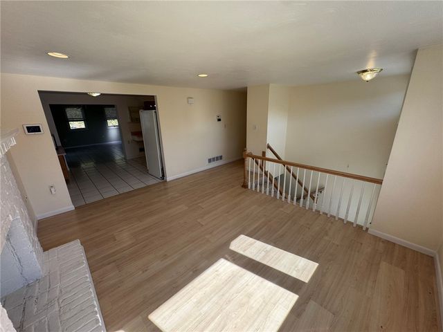 1027 Middle Rd, Shaler, PA 15116