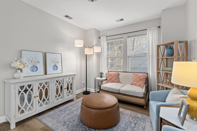 8474 Athens Way, North Charleston, SC 29420