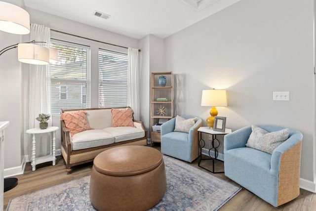 8474 Athens Way, North Charleston, SC 29420