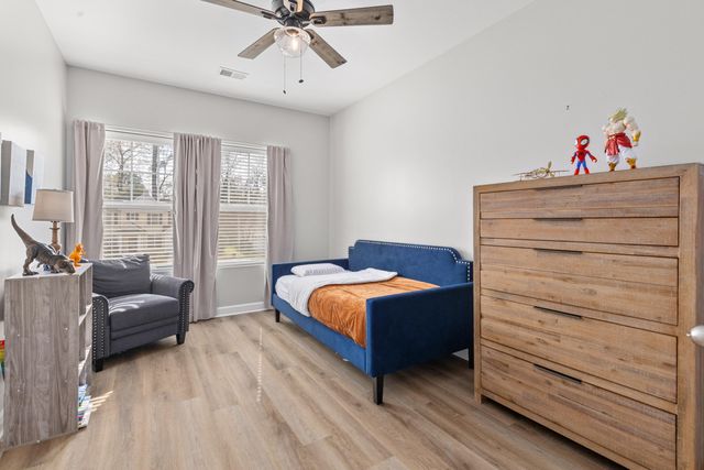 8474 Athens Way, North Charleston, SC 29420