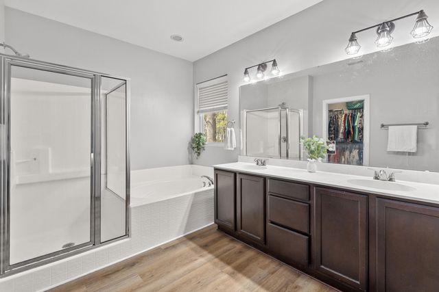 8474 Athens Way, North Charleston, SC 29420