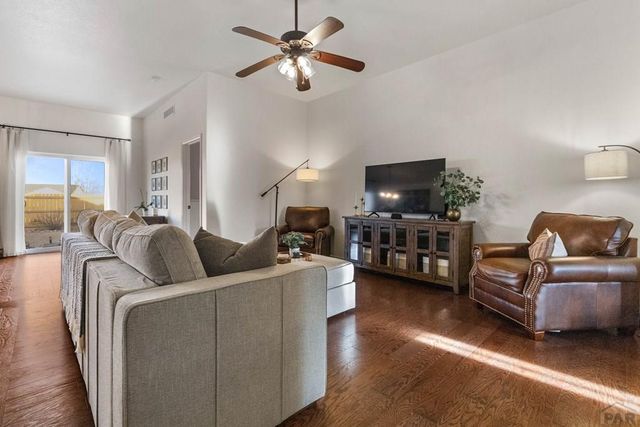 5308 Avocet Ct, Pueblo, CO 81008