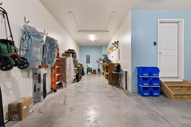 5308 Avocet Ct, Pueblo, CO 81008