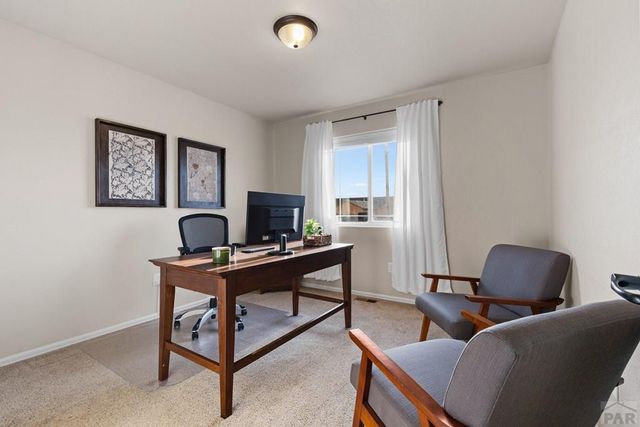 5308 Avocet Ct, Pueblo, CO 81008