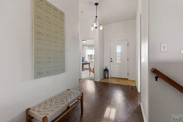 5308 Avocet Ct, Pueblo, CO 81008