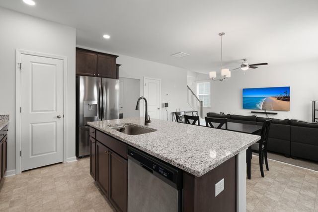217 Old Grove Avenue, Moncks Corner, SC 29461