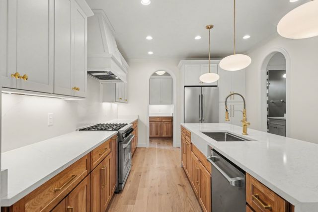 128 41st Ave, N, Nashville, TN 37209