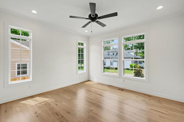 128 41st Ave, N, Nashville, TN 37209