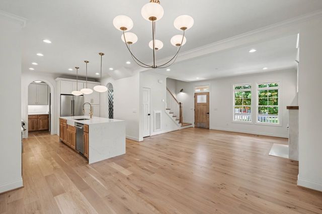 128 41st Ave, N, Nashville, TN 37209
