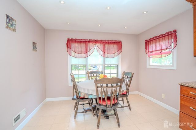 499 Old Stage Road, Spotswood, NJ 08884