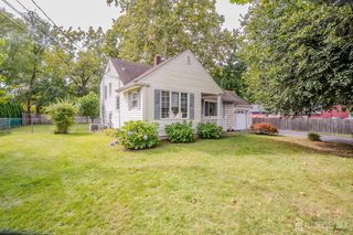 499 Old Stage Road, Spotswood, NJ 08884