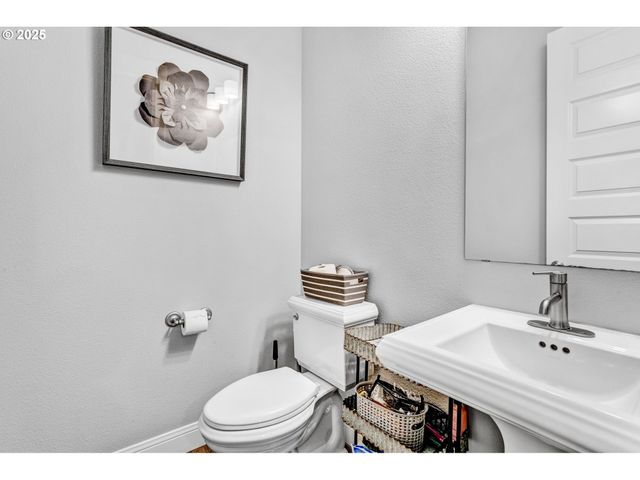 9946 Nw 326TH Pl, Hillsboro, OR 97124