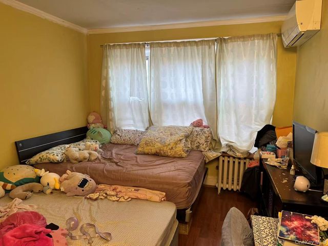4131 Hampton Street, Elmhurst, NY 11373