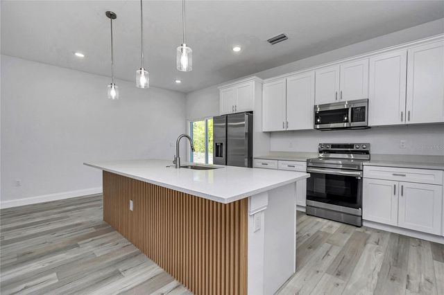 16276 SW 17TH TERRACE ROAD, Ocala, FL 34473