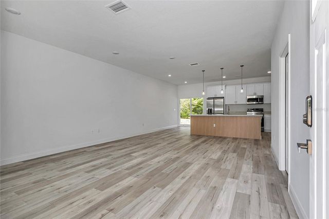 16276 SW 17TH TERRACE ROAD, Ocala, FL 34473