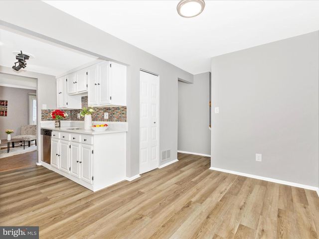 1804 ABERDEEN CIR, Crofton, MD 21114