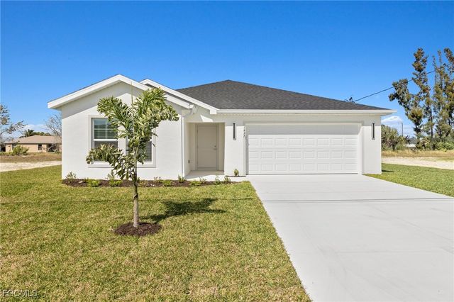 1437 NW 2nd ST, Cape Coral, FL 33993