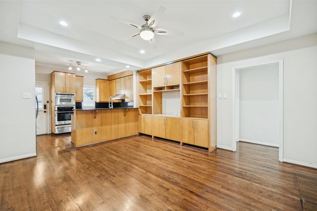 6306 Bandera Avenue A, Dallas, TX 75225