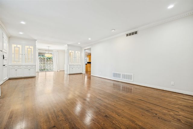 6306 Bandera Avenue A, Dallas, TX 75225
