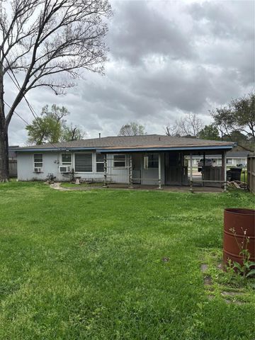 507 Corydon Drive, Huffman, TX 77336