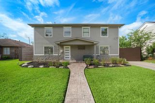 3818 Southmore Boulevard, Houston, TX 77004