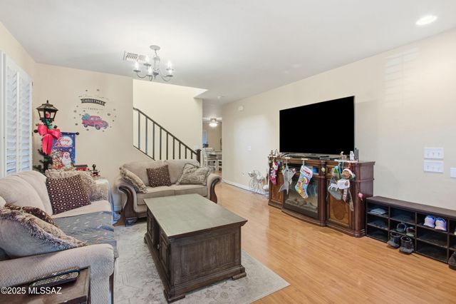 7018 S Sweetbush Avenue, Tucson, AZ 85756