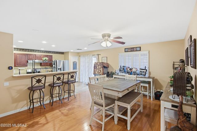 7018 S Sweetbush Avenue, Tucson, AZ 85756