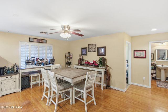 7018 S Sweetbush Avenue, Tucson, AZ 85756