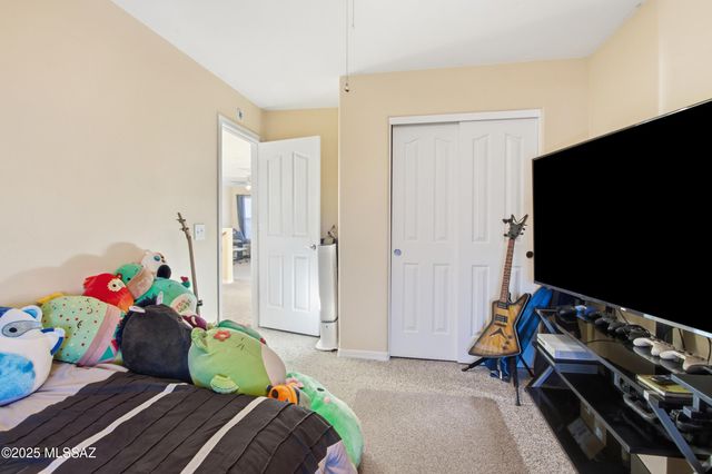 7018 S Sweetbush Avenue, Tucson, AZ 85756