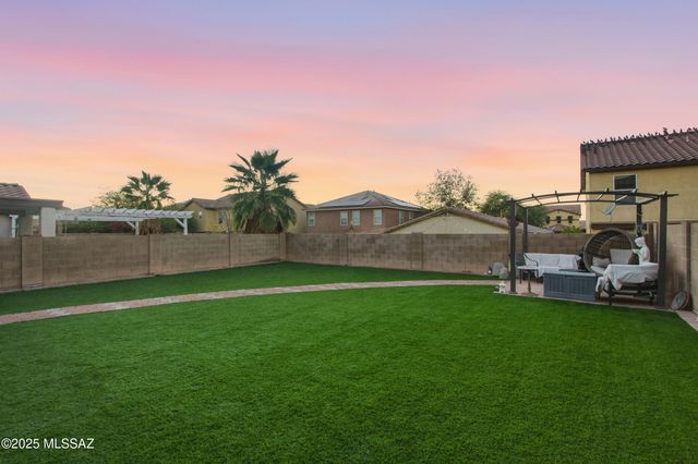 7018 S Sweetbush Avenue, Tucson, AZ 85756