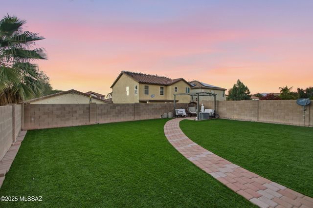 7018 S Sweetbush Avenue, Tucson, AZ 85756