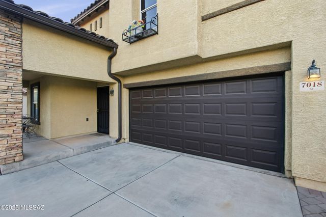 7018 S Sweetbush Avenue, Tucson, AZ 85756