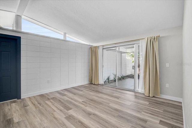 3133 LAKE RIDGE DRIVE, Sarasota, FL 34237