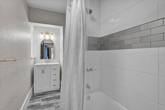 3133 LAKE RIDGE DRIVE, Sarasota, FL 34237