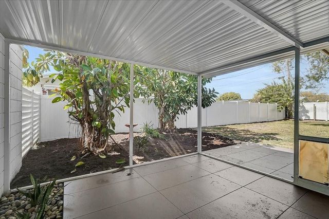 3133 LAKE RIDGE DRIVE, Sarasota, FL 34237