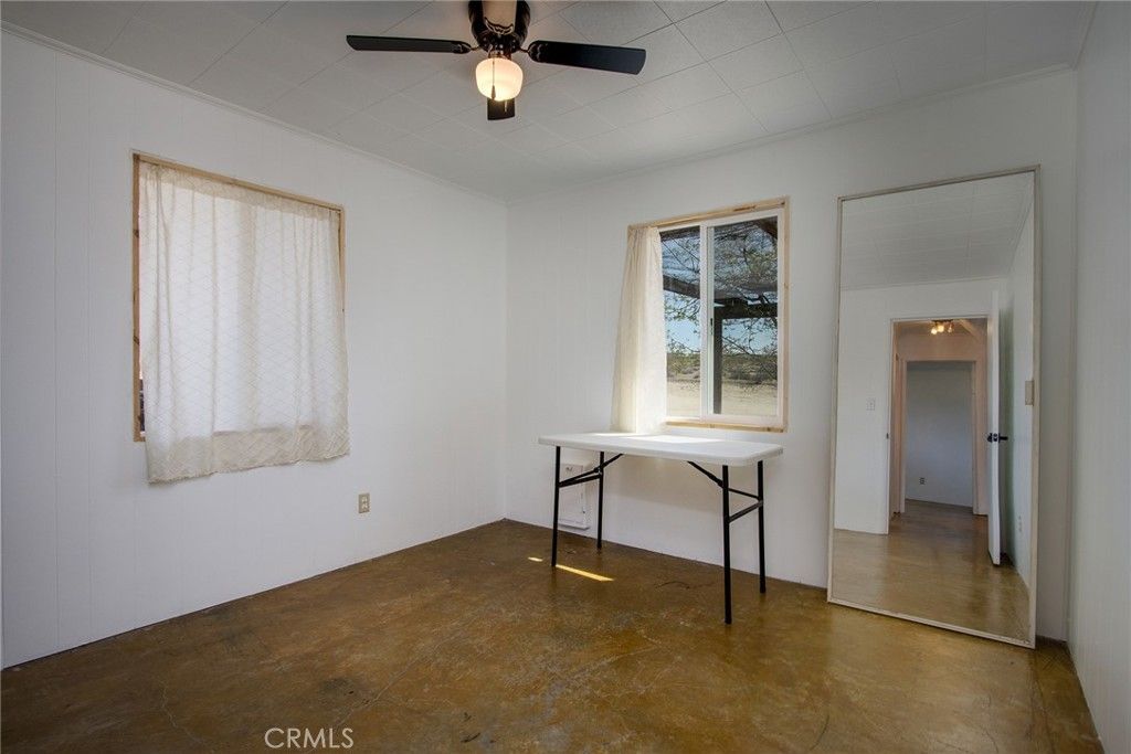 Image 18 of property listing at 63720 Pluto Road, Joshua Tree, CA 92252