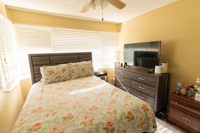 2419 Deerpark, Fullerton, CA 92835
