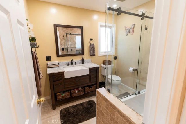 2419 Deerpark, Fullerton, CA 92835