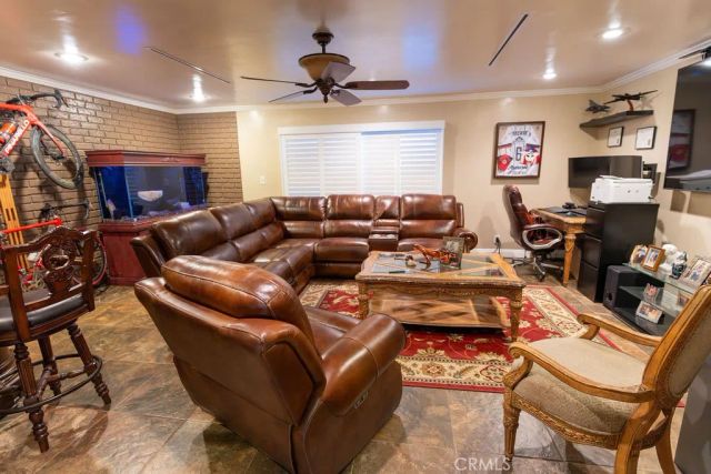 2419 Deerpark, Fullerton, CA 92835