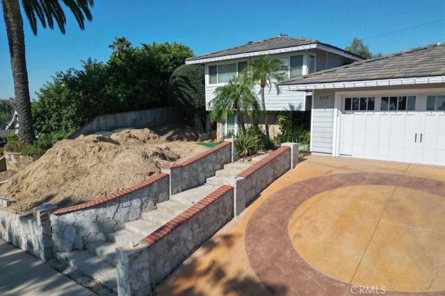 2419 Deerpark, Fullerton, CA 92835