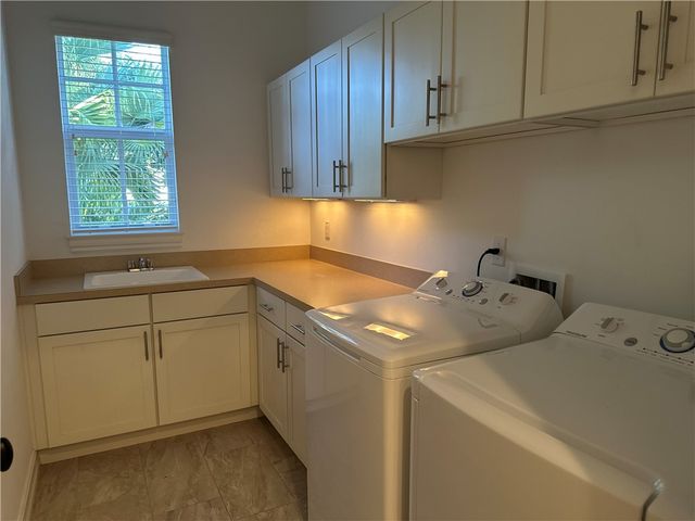 6430 Monserrat Drive, Vero Beach, FL 32967