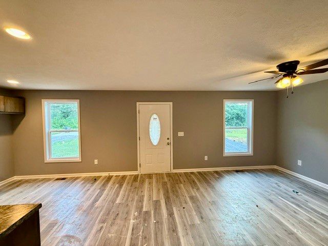 604 Decherd St, E, Tullahoma, TN 37388