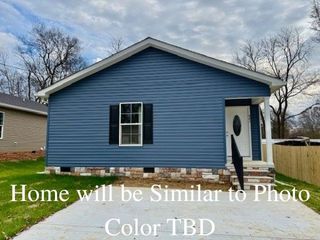 604 Decherd St, E, Tullahoma, TN 37388