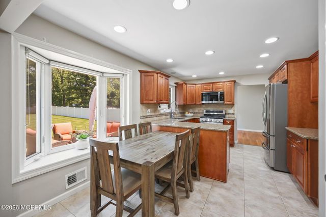 3 St Lawrence Way, Marlboro, NJ 07746