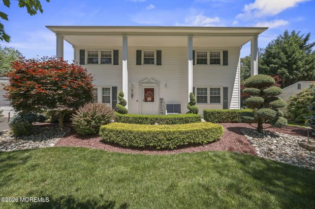 3 St Lawrence Way, Marlboro, NJ 07746