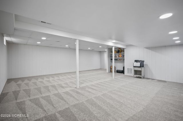 3 St Lawrence Way, Marlboro, NJ 07746