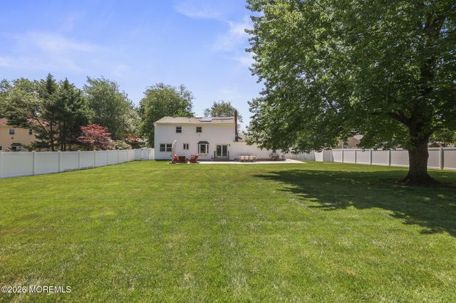 3 St Lawrence Way, Marlboro, NJ 07746